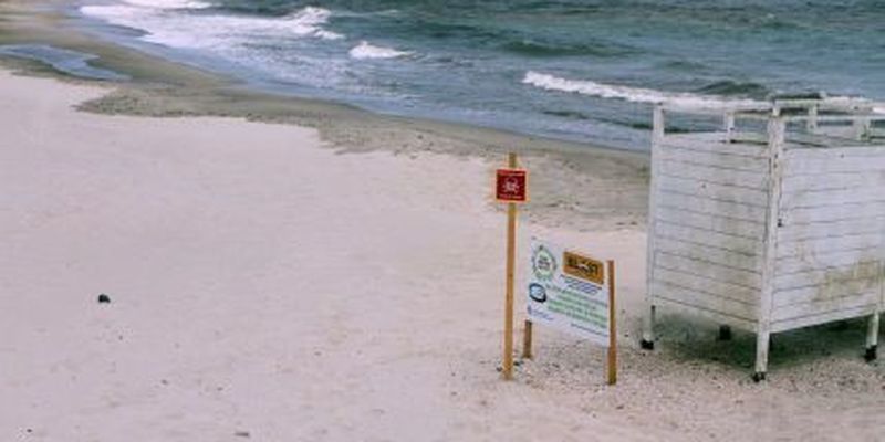 На пляжі в Одесі пролунав вибух: що сталося