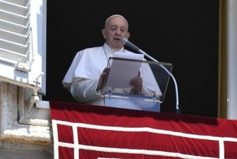 Папа Римский на Пасху призывает людей не терять надежду