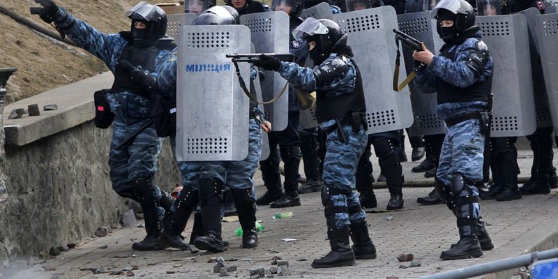 Эксперт назвал сроки, когда ответственные за преступления Майдана окажутся на скамье подсудимых