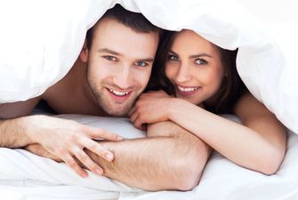 Секс без лишнего шума: пять самых удобных поз