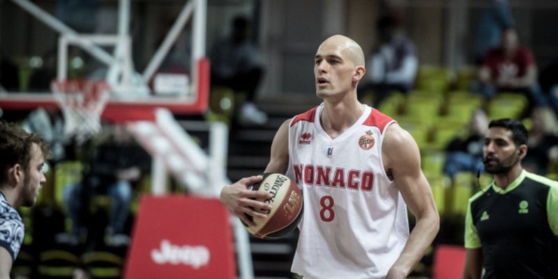Украинский баскетболист Гладыр стал вице-чемпионом Франции