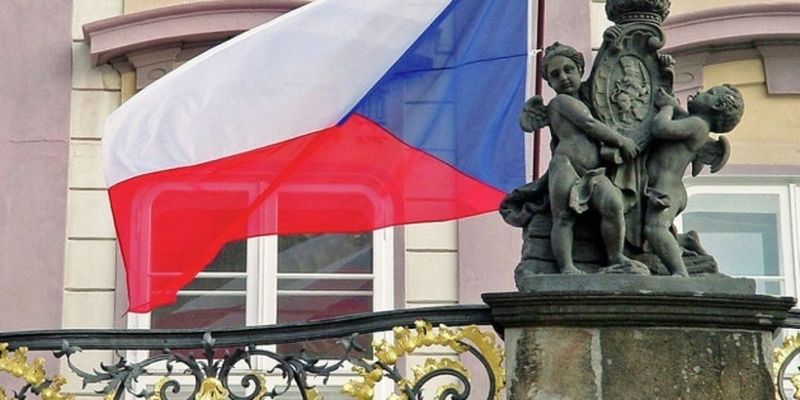 Правительство Чехии продлило временную защиту для украинцев еще на год