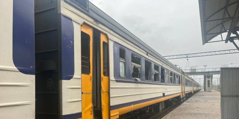 "Укрзалізниця" повідомила про три удари по залізничним гілкам у різних регіонах України