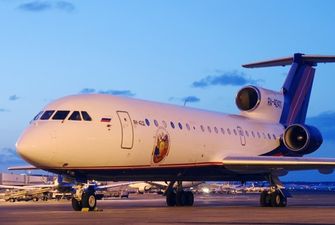 ЧП с пассажирским самолетом в России: у лайнера в воздухе отказал двигатель