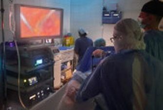 На Черкащині лікарі вперше оперували за допомогою віртуальної операційної Epiqar