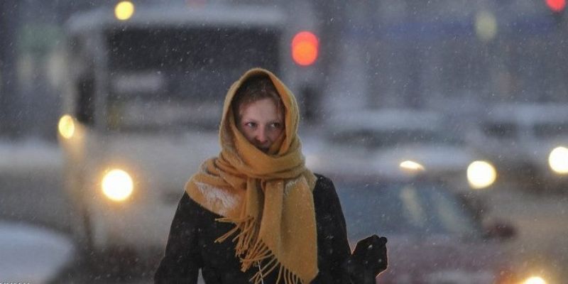 В Киеве ожидается снег и гололед: советы водителям и пассажирам