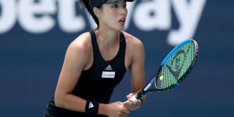 С Australian Open снялась Ван Цян. Две украинки на очереди в «основу»