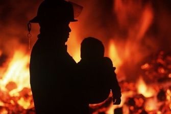 В Днепре во время пожара едва не угорел ребенок: первые детали