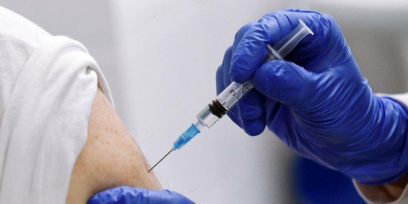 Какие "поблажки" ждут вакцинированных: в СМИ появились детали