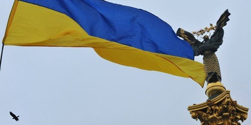 Сохраняет ли Украина суверенитет и способна ли принимать собственные решения: что думают украинцы