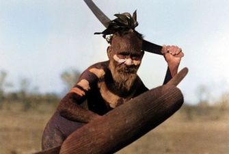Для чего использовали бумеранги аборигены Австралии - ученые открыли "секрет": фото