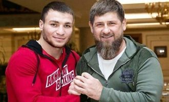 Дружит с Кадыровым: на разогреве у Ломаченко выступит российский боксер, который прячется за флагом Австралии