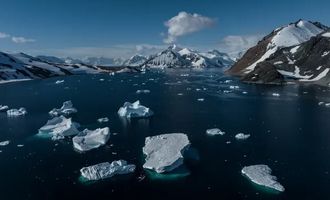 Антарктида вышла из-под контроля: континент "слетел с катушек" и никто не знает, как его спасти