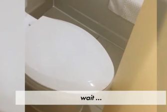 Номер для бесстыдников: В элитном отеле Hilton обнаружили туалет со странной дверью