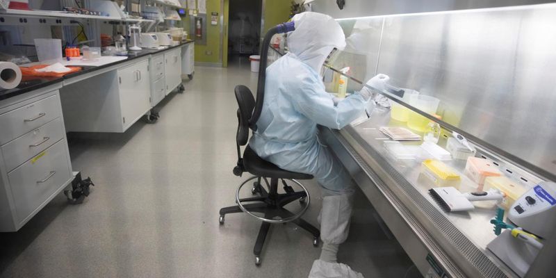 Коронавірус із Китаю дістався ОАЕ: виявлено перший випадок зараження