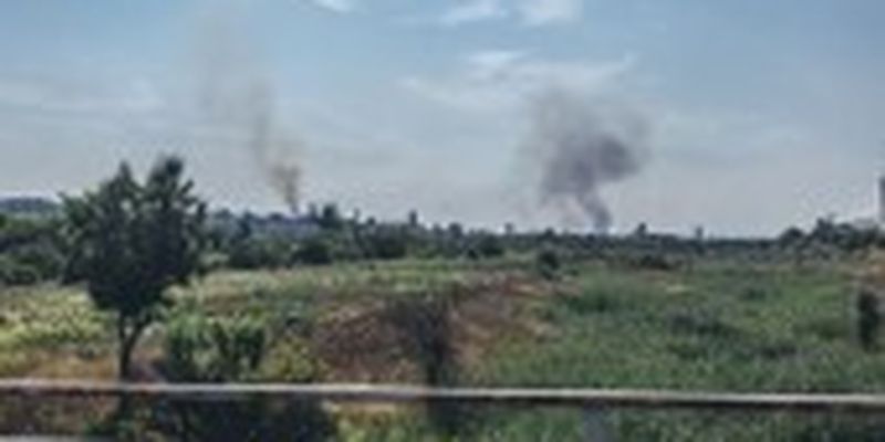 Окупанти знову обстріляли Дніпропетровщину: пошкоджено електромережу, сталися пожежі