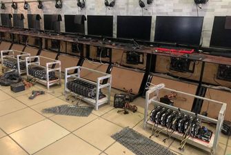 Через пандемію у В'єтнамі комп'ютерний клуб перетворили на ферму для майнінгу криптовалюти