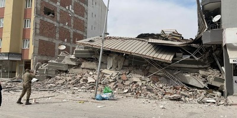 Новое землетрясение в Турции: в сети показали видео разрушений