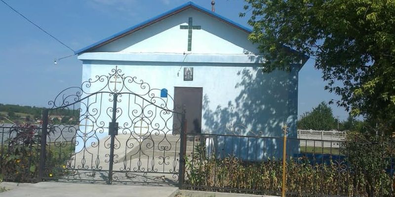 "Укрпошта" продала церкву на Кіровоградщині Московському патріархату: "Нічого святого"