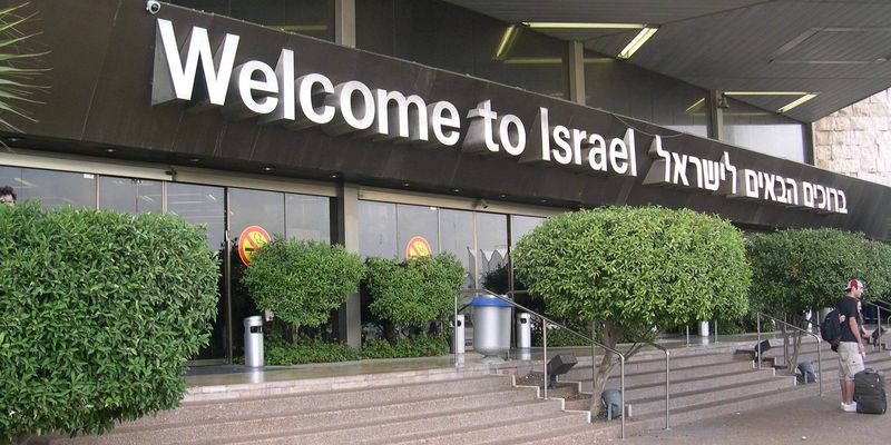 В конце мая Израиль начнет принимать вакцинированных туристов