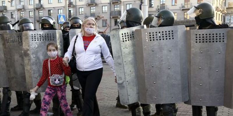 У Білорусі збільшилася кількість затриманих під час протестів