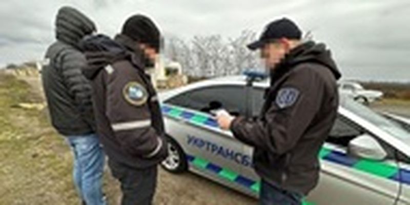 На Николаевщине задержан чиновник Укртрансбезопасности, требующий взятки