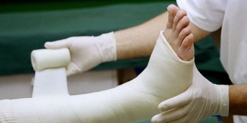 В Минздраве обнародовали перечень бесплатных услуг при госпитализации с травмой