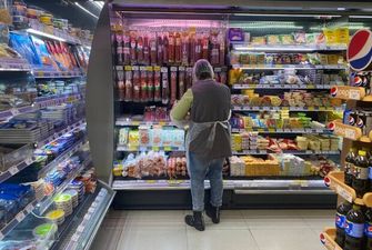 Для піци, до вина чи просто так: супермаркети знизили ціни на сир, саме час поповнювати запас