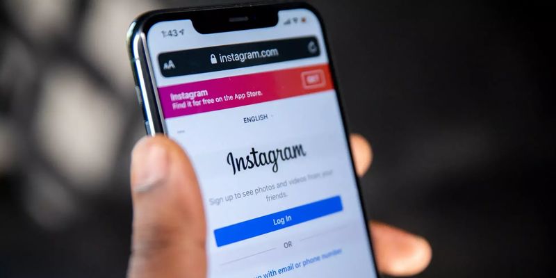 Instagram захистить користувачів від небажаних нюдсів