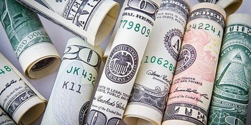 До 35 грн за доллар: каким будет курс валют в 2022 году