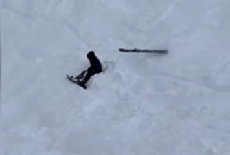 Лижа злетіла з ноги відпочивальника під час спуску і поцілила у голову сноубордисту: так можна й душу Богові віддати