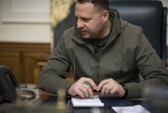 Керівник Офісу Президента зідзвонитися із захисниками Азовсталі