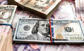 Курс валют в Украине: сколько стоят доллар, евро и злотый в банках