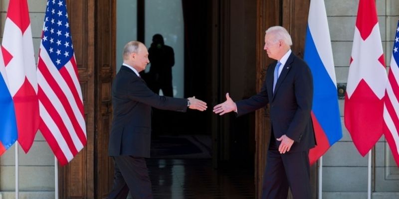 Байден и Путин, первая победа на Евро-2020 и месседж от НАТО - публикации недели