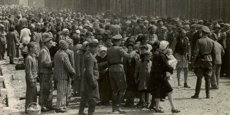 Міжнародний день пам’яті жертв Голокосту: як розстрілювали і закопували живцем євреїв в Україні