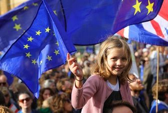 У Єврокомісії виключили внесення змін до нової угоди про Brexit
