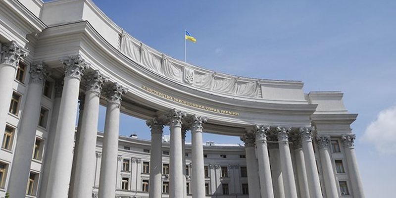 РФ приписує США “провокації” з хімзброєю на Донбасі – реакція України