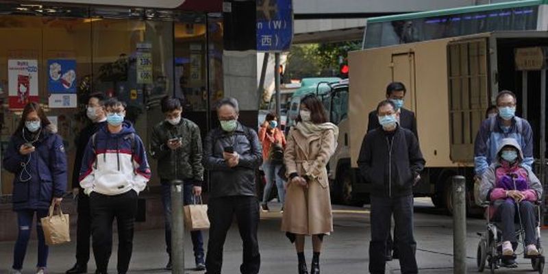 У Південній Кореї повідомили про восьму смерть від коронавірусу. Кількість інфікованих зросла до 893