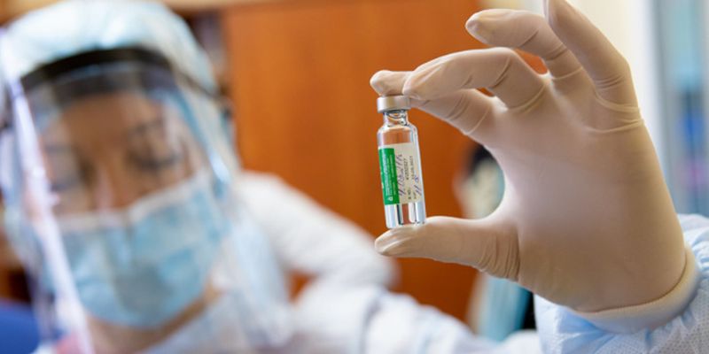 В Украине COVID-прививки получили более 17 тысяч человек