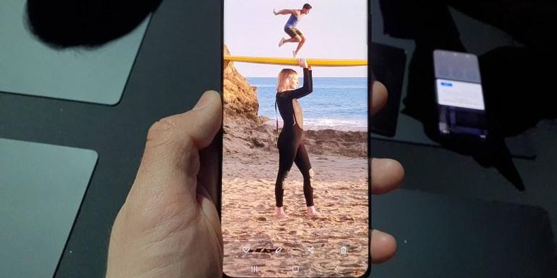 Смартфони Samsung Galaxy S20 отримають "ненажерливий" режим екрану