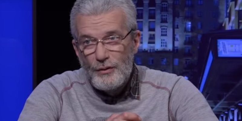Андрей Куликов раскритиковал слуг народа за отключение популярных каналов: "Замещают пропагандой"