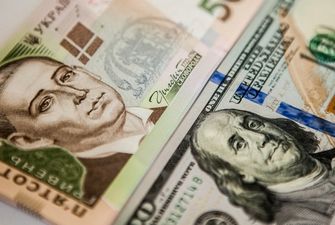 Міжбанк: Нацбанк втримав гривню, тричі викупивши валюту за день