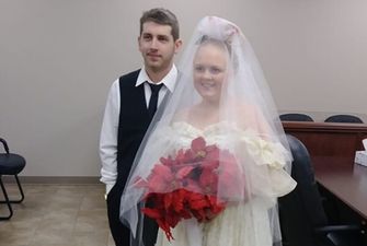 У США пара загинула в ДТП одразу після одруження