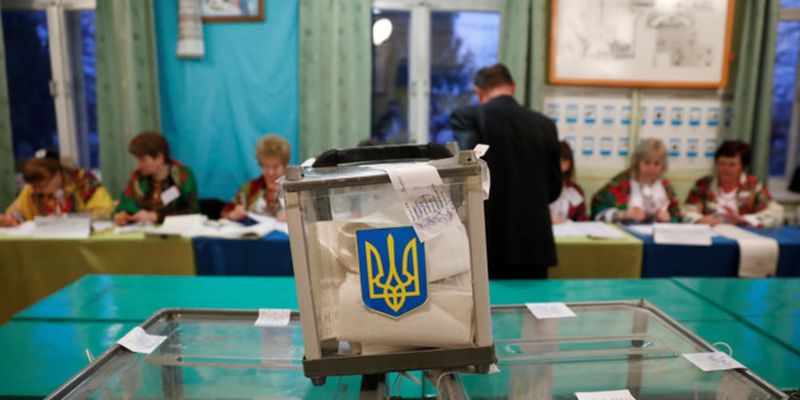 Голосовать только тем, кто платит налоги: можно ли воплотить эту идею в Украине