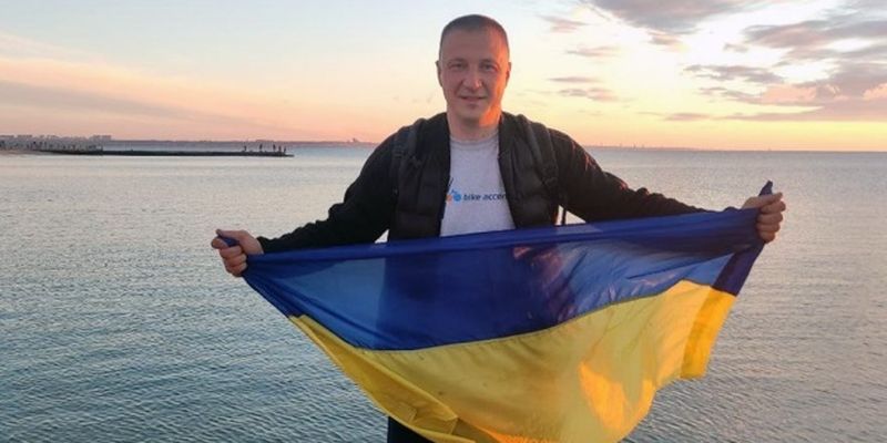 Пешком из Одессы в Яремче: ветеран АТО собрал почти ₴3 миллиона для защитников