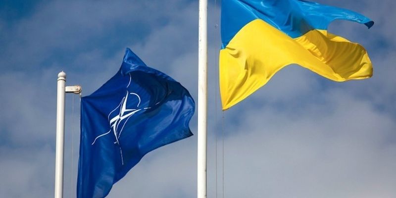 Украина надеется на скорейшее рассмотрение ее заявки на вступление в НАТО - как Швеции и Финляндии