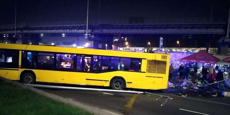 Смертельне ДТП на Видубичах: поліція затримала водія автобуса