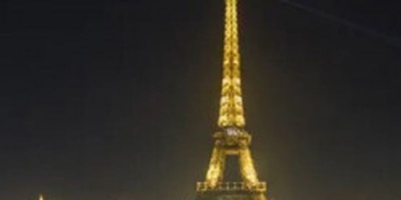 Ейфелева вежа в Парижі скоро зануриться у темряву: з чим це пов'язано