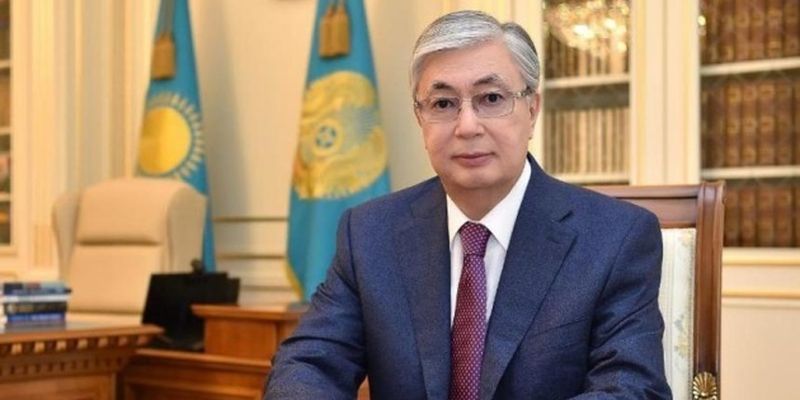 Президент Казахстана вышел из правящей партии