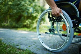 Общественным организациям будут платить за предоставление соцуслуг людям с инвалидностью